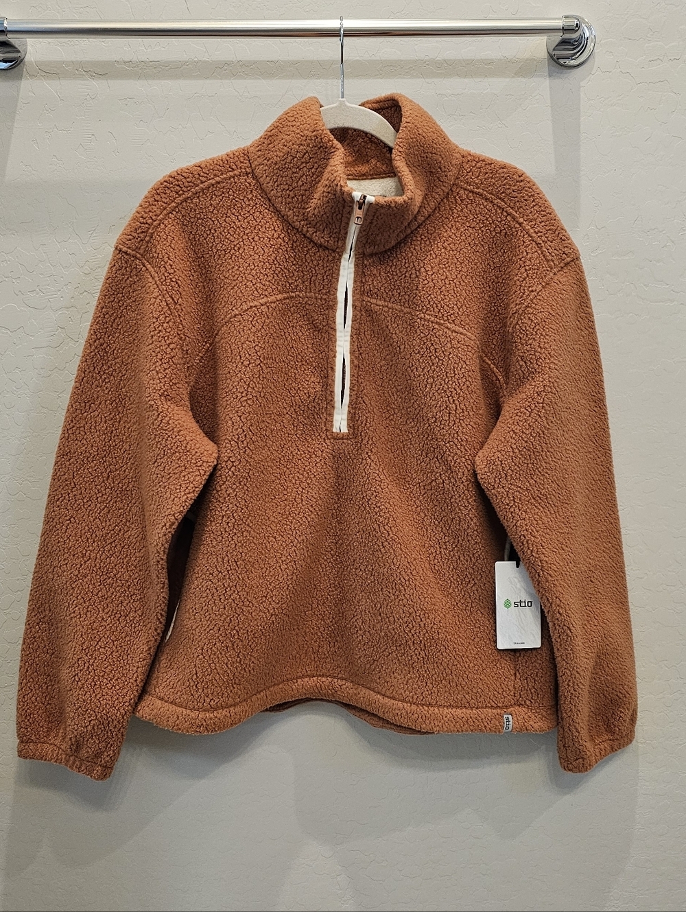 Stio Women's Rust Brown Sherpa Half-Zip Pullover